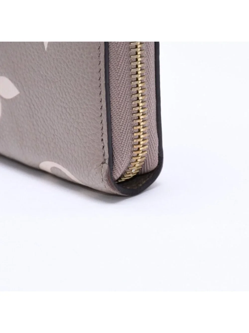 Louis Vuitton Monogram Empreinte Zippy Wallet Beige Ivory Gold